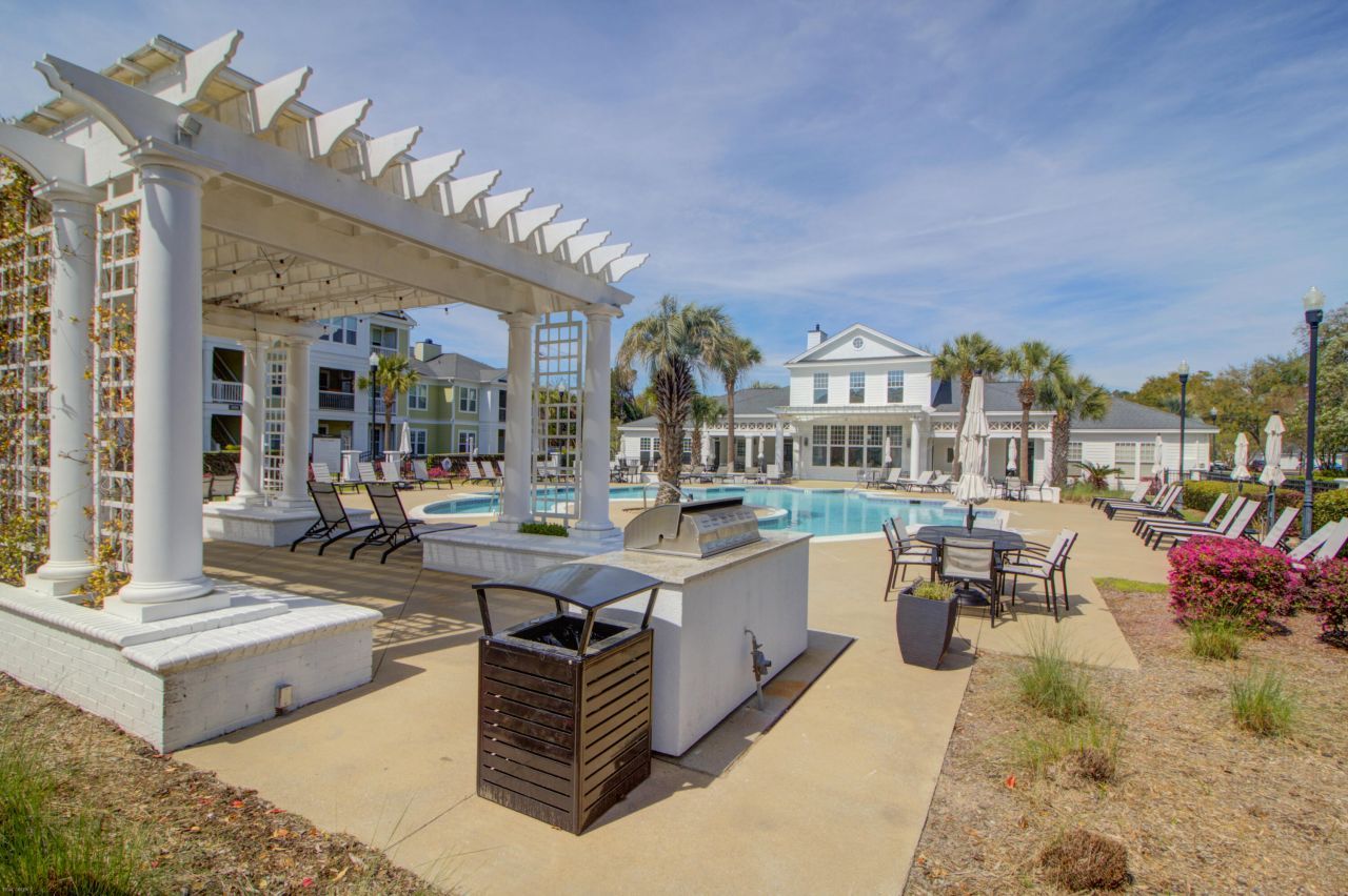 2315 Chatelain Way Photo 33