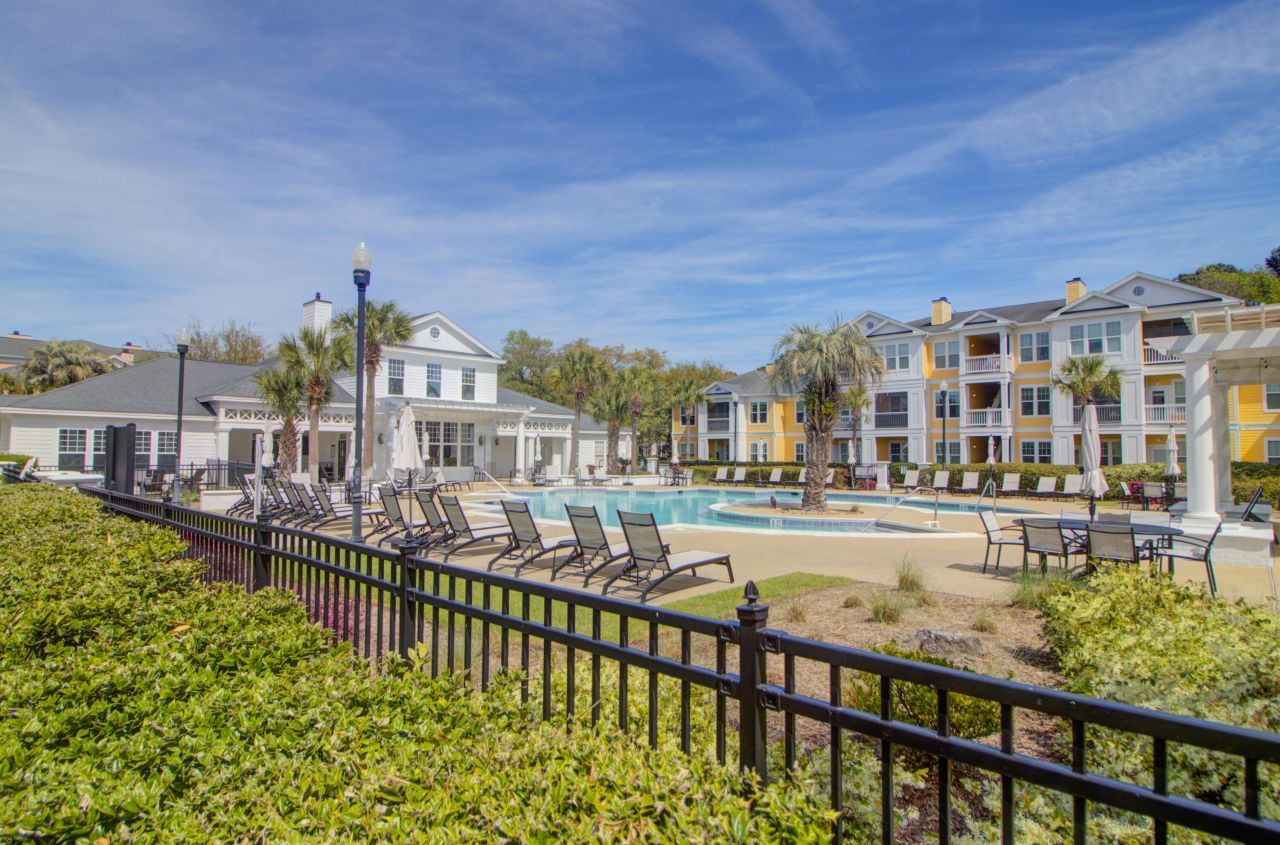 2315 Chatelain Way Photo 34