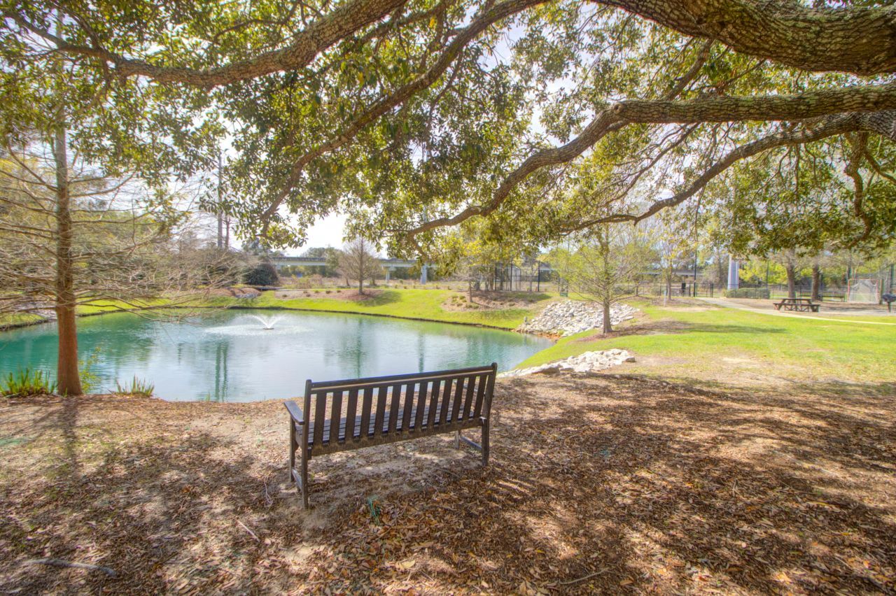 2315 Chatelain Way Photo 41