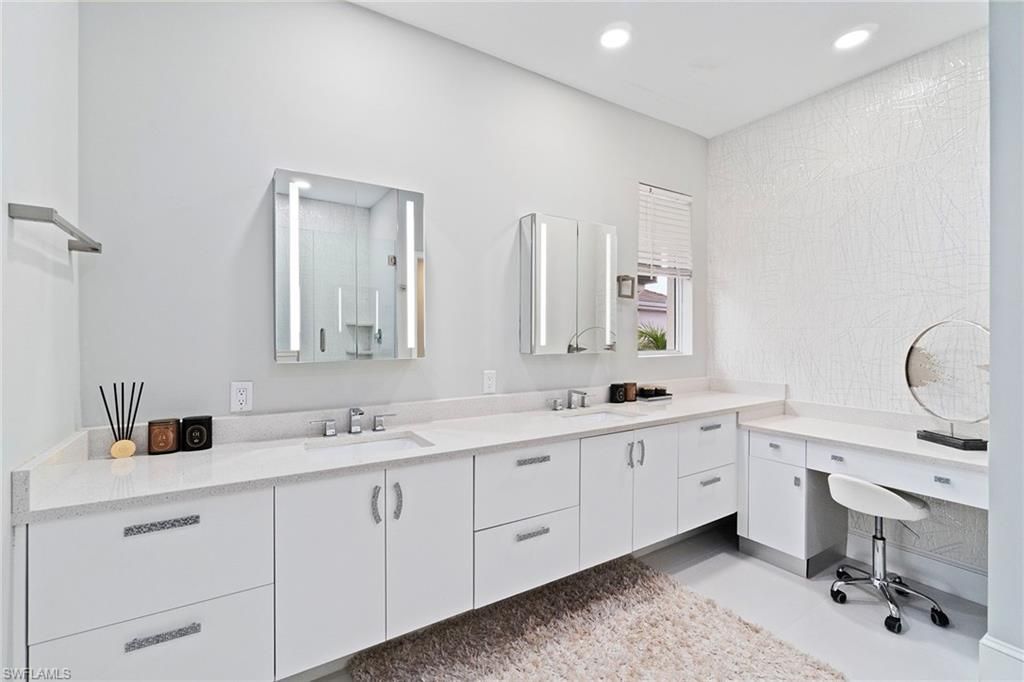 9281 Triana Ter, Unit 4, Fort Myers, FL 33912 Photo