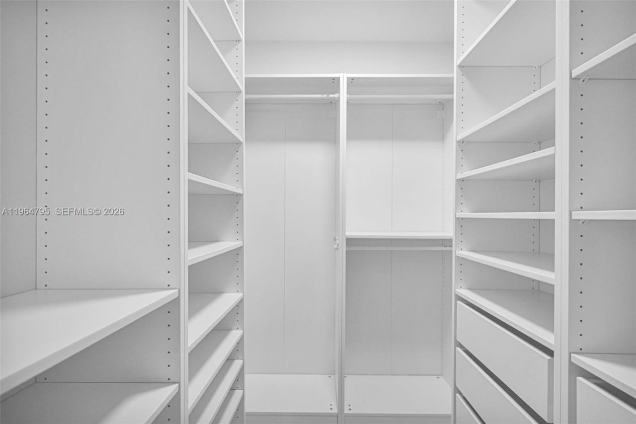 820 E Cypress Ln, Unit V-38, Pompano Beach, FL 33069 Photo