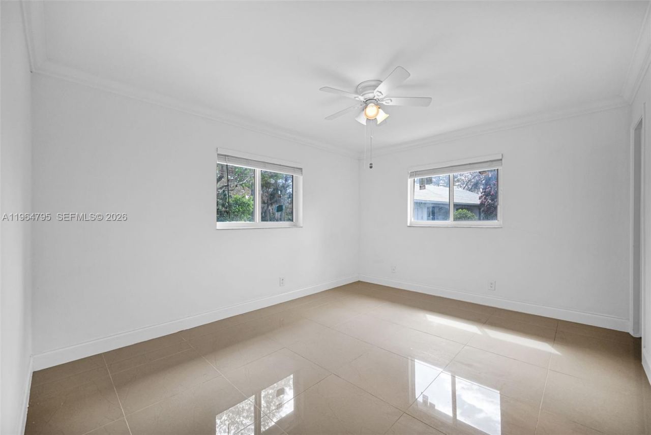 820 E Cypress Ln, Unit V-38, Pompano Beach, FL 33069 Photo