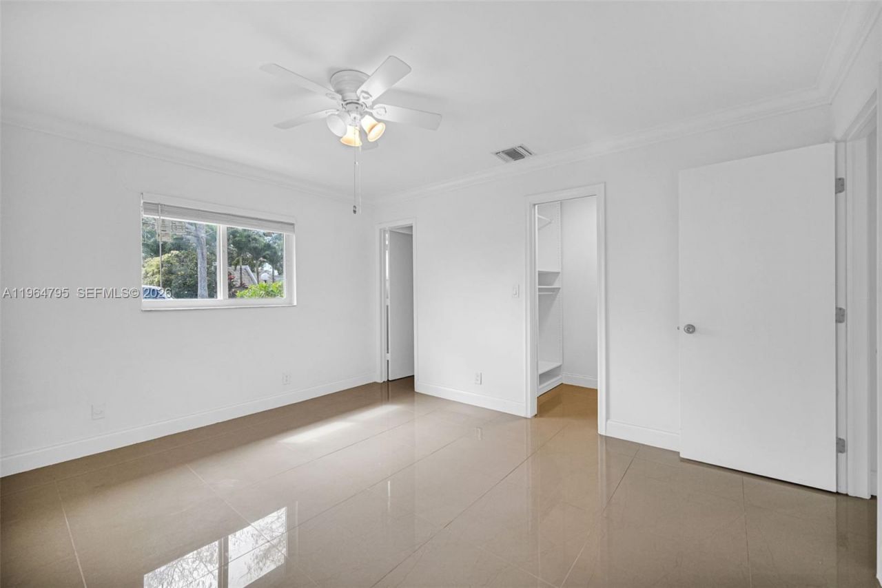 820 E Cypress Ln, Unit V-38, Pompano Beach, FL 33069 Photo