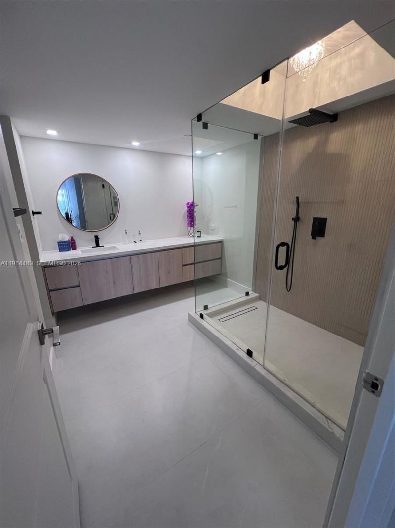 19707 Turnberry Way , Unit 5A, Aventura, FL 33180 Photo