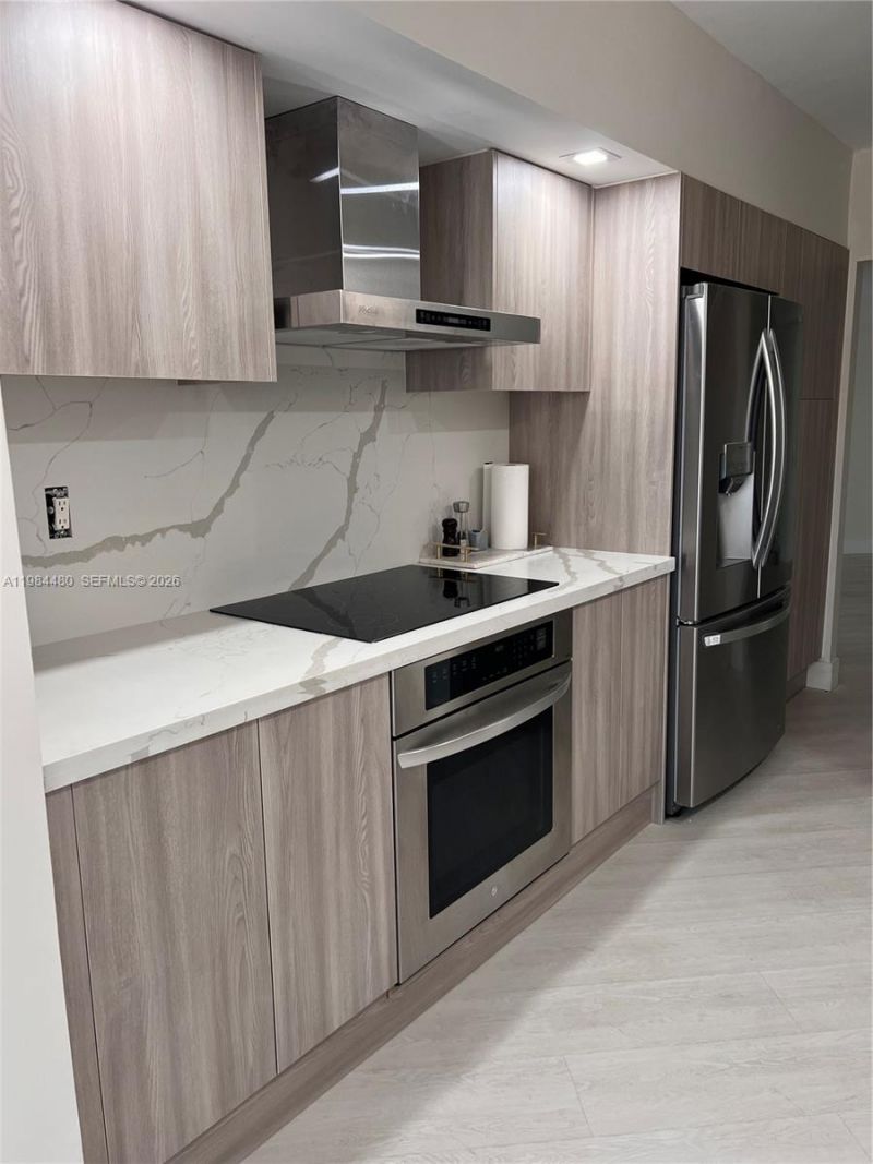 19707 Turnberry Way , Unit 5A, Aventura, FL 33180 Photo