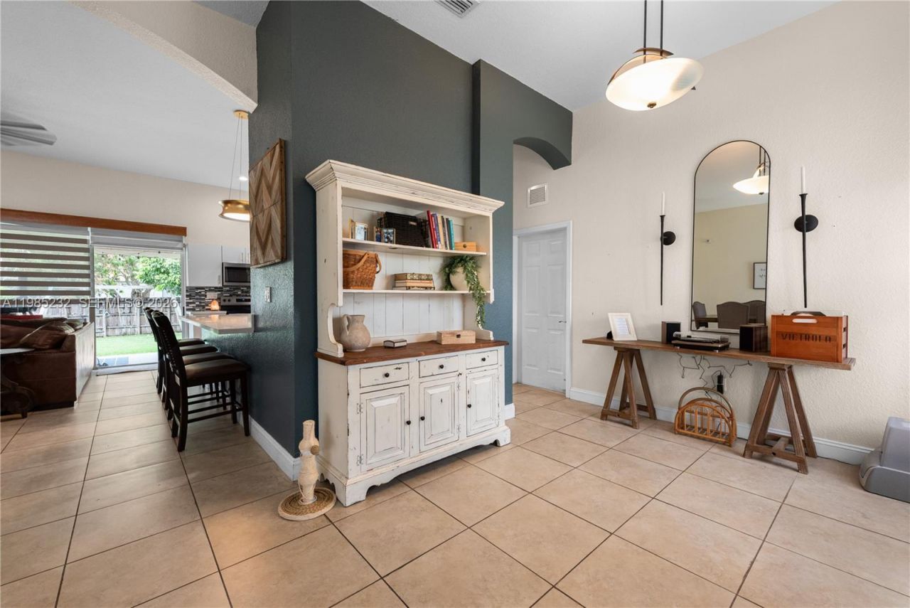 28104 SW 165th Ct, Homestead, FL 33033 Photo