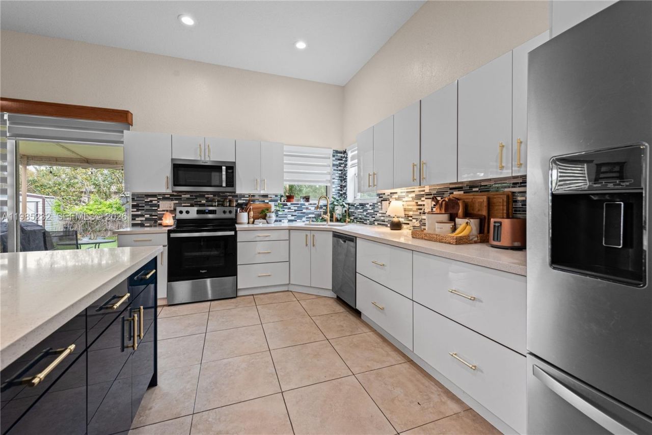 28104 SW 165th Ct, Homestead, FL 33033 Photo