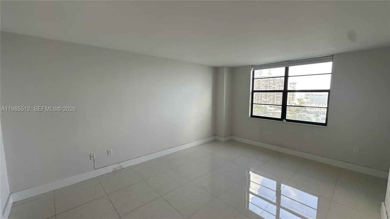 2333 NE Brickell Ave , Unit 1009, Miami, FL 33129 Photo