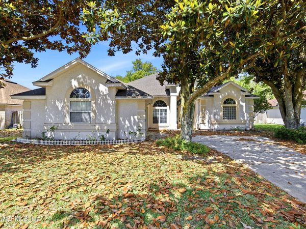 1878 WILLESDON Drive E, Jacksonville, FL 32246