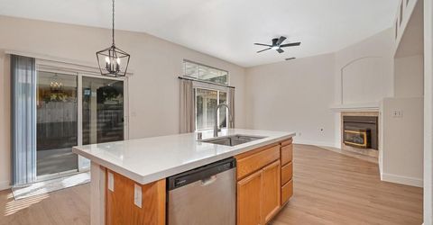 9052 Pembridge Dr, Elk Grove, CA 95624 Photo