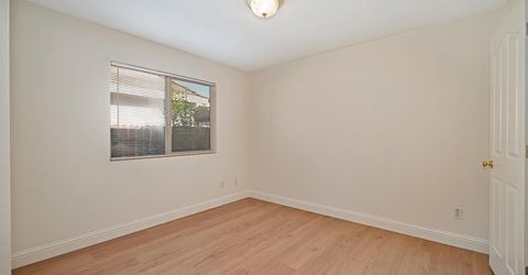 9052 Pembridge Dr, Elk Grove, CA 95624 Photo