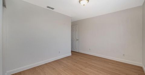 9052 Pembridge Dr, Elk Grove, CA 95624 Photo