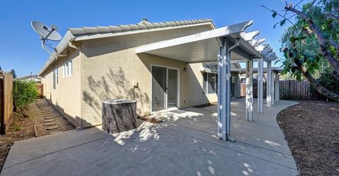 9052 Pembridge Dr, Elk Grove, CA 95624 Photo