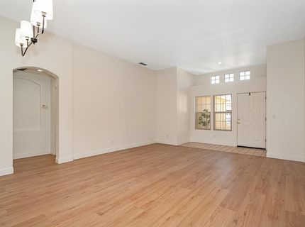 9052 Pembridge Dr, Elk Grove, CA 95624 Photo