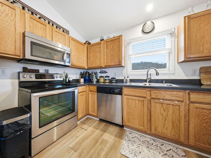 1501 Pheasant Run Drive, Newark, OH 43055 Photo 18