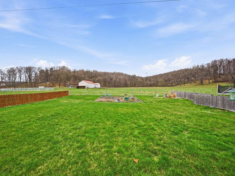 1501 Pheasant Run Drive, Newark, OH 43055 Photo 5