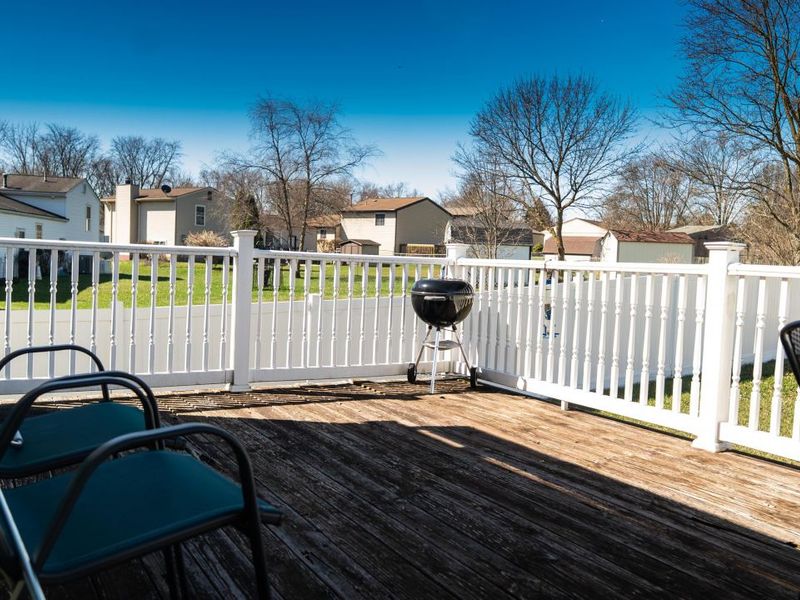 4426 Hickory Wood Drive, Columbus, OH 43228 Photo 24