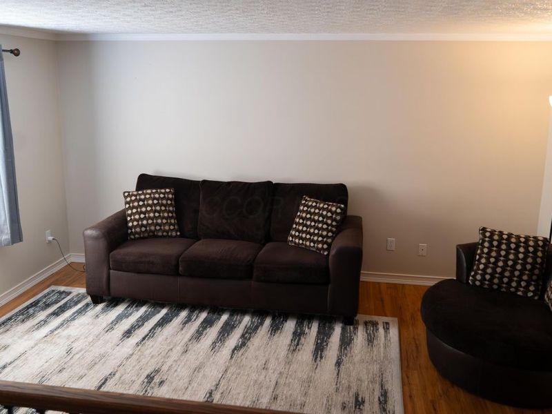 4426 Hickory Wood Drive, Columbus, OH 43228 Photo 6