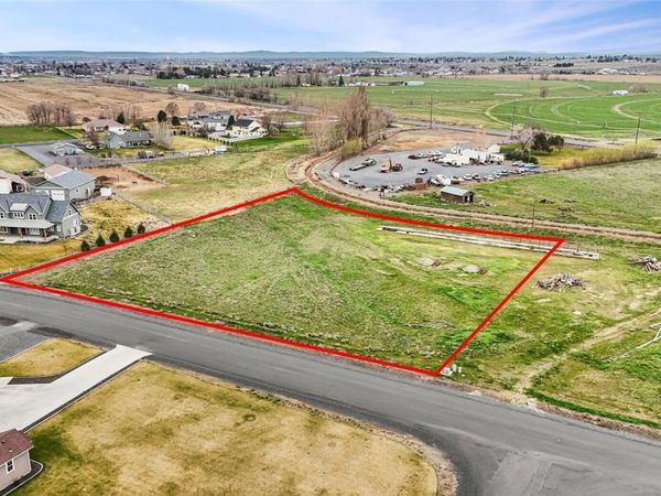 10133 Road 5.7 NE, Moses Lake, WA 98837