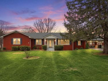 508 S Main Street, Versailles, KY 40383