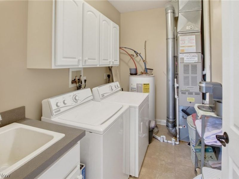 5121 Shepherds Glen, Willoughby, OH 44094 Photo 12