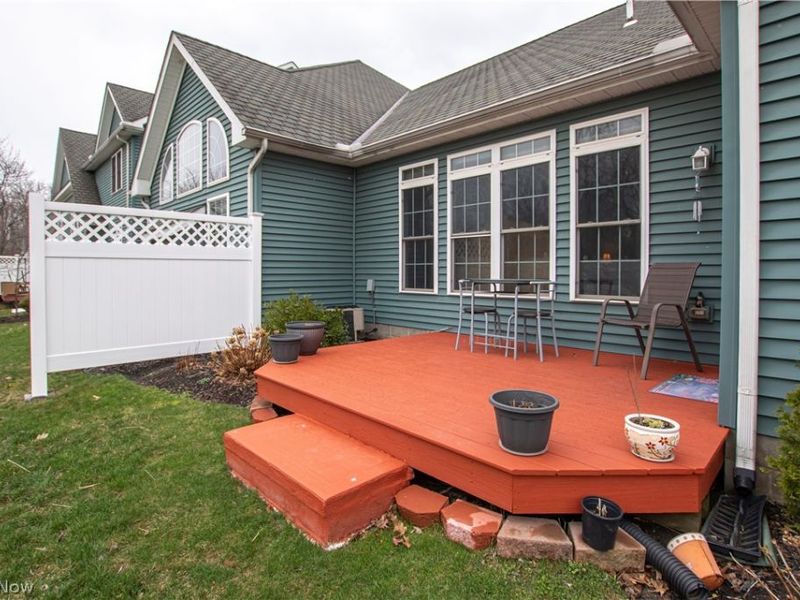 5121 Shepherds Glen, Willoughby, OH 44094 Photo 22