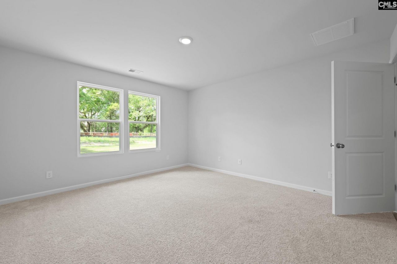 306 Paratrooper Lane Photo 34