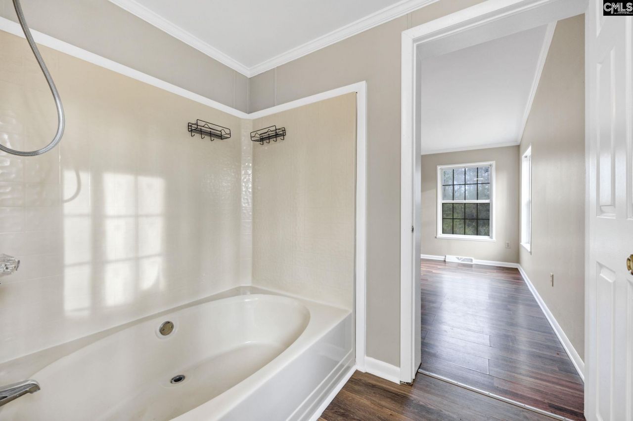 271 Westview Drive Photo 22