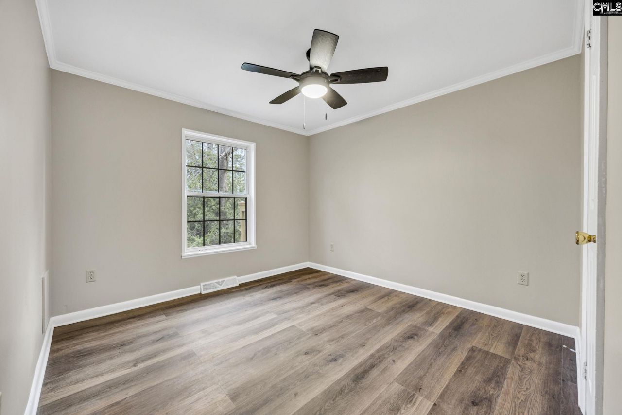 271 Westview Drive Photo 25