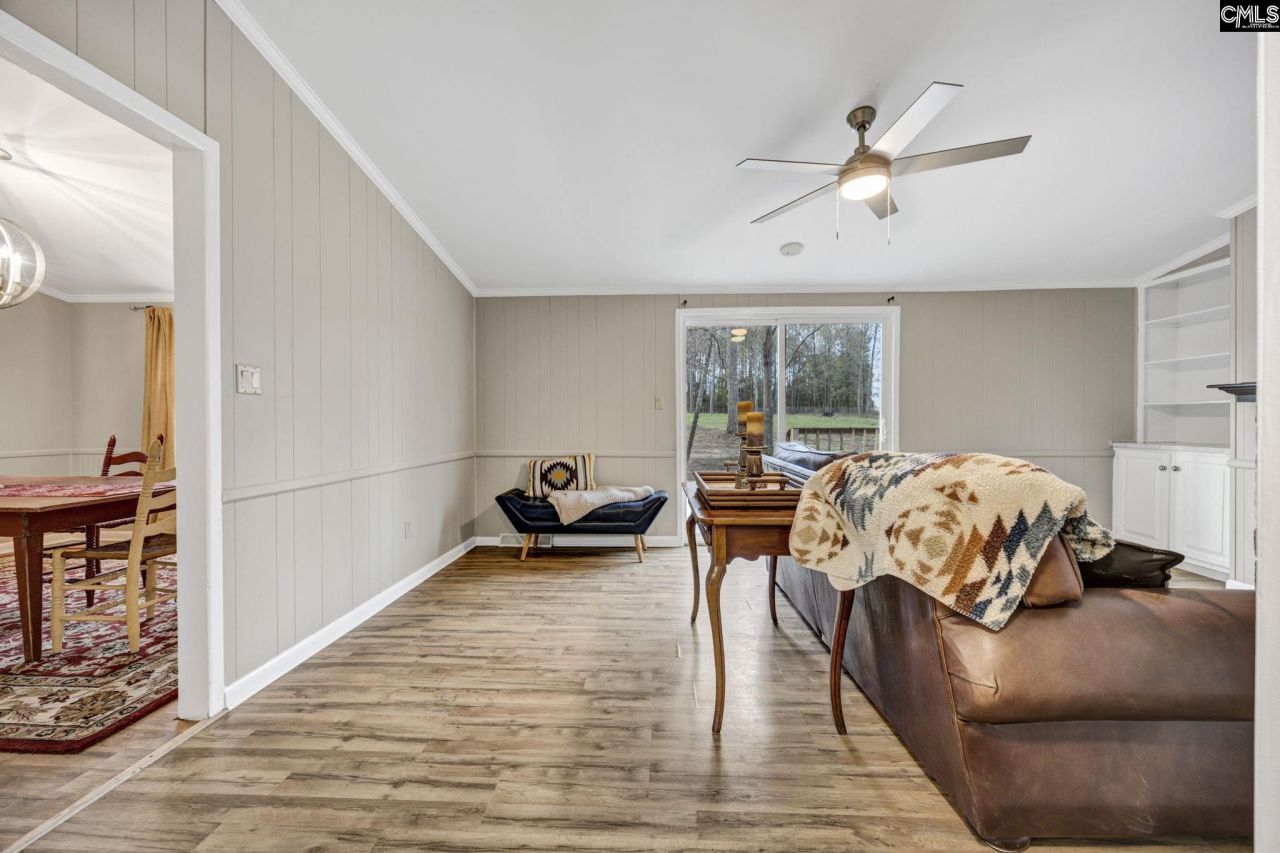 271 Westview Drive Photo 5