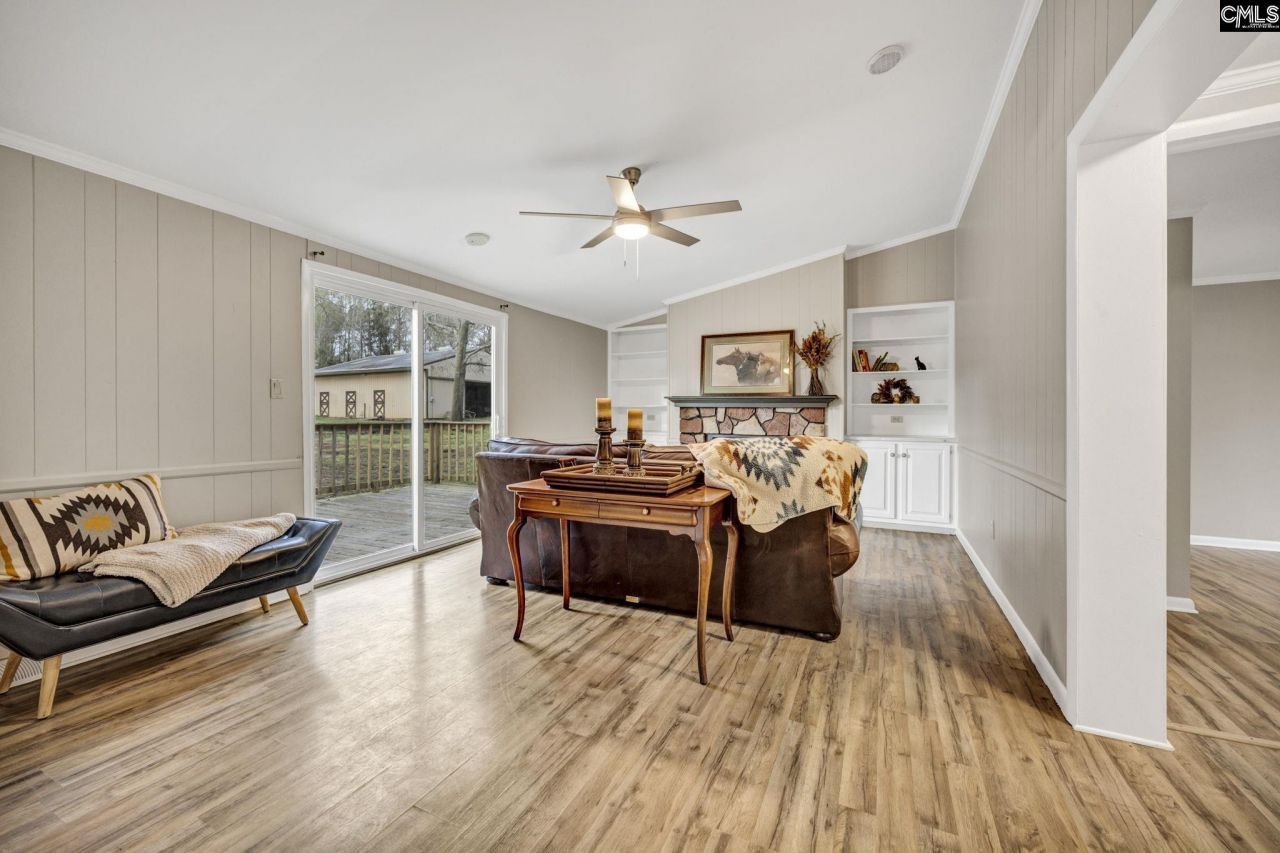 271 Westview Drive Photo 8