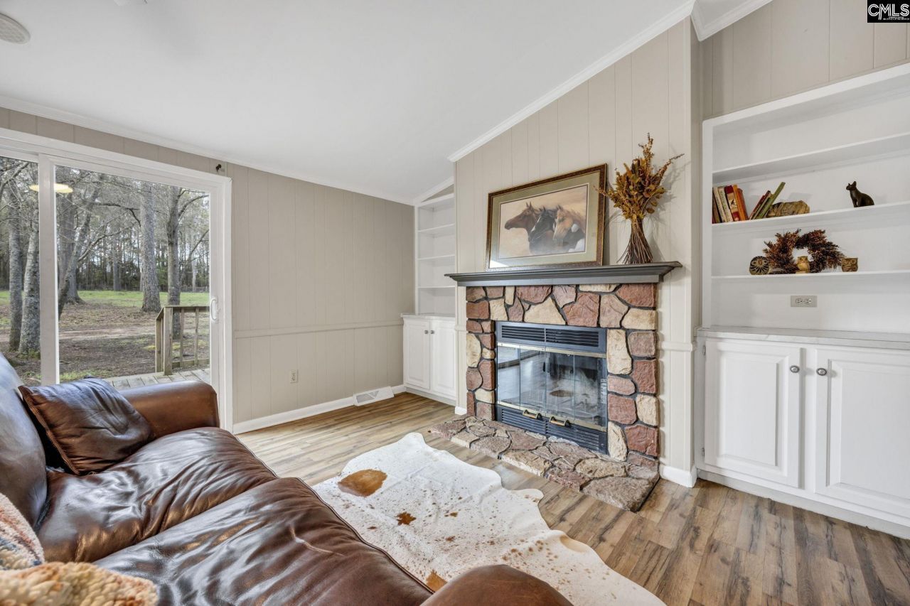 271 Westview Drive Photo 9