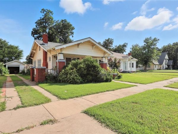 1919 W Cherokee Avenue, Enid, OK 73703