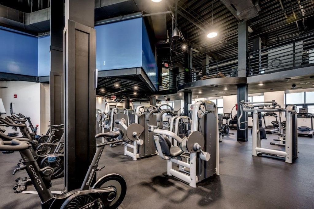 100 N Beach Blvd. Photo 46