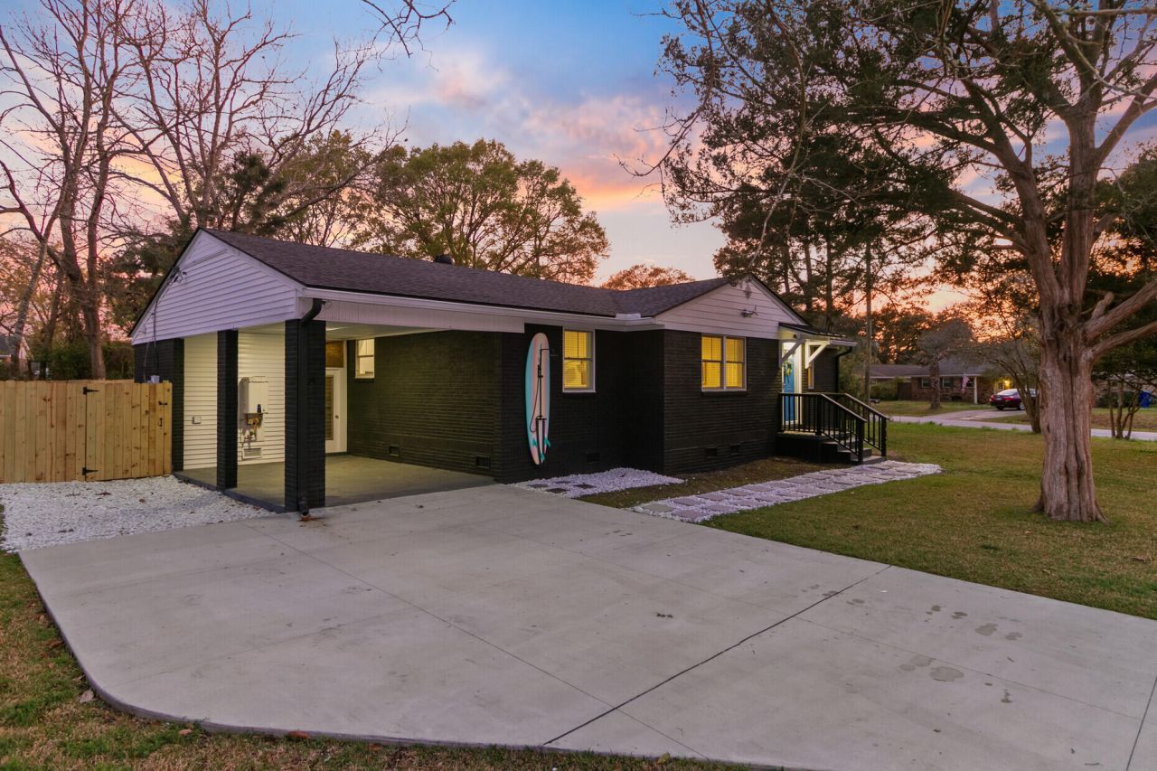 1949 Swift Avenue Photo 10