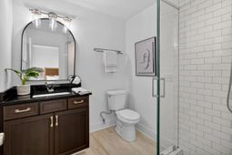 1949 Swift Avenue photo 4