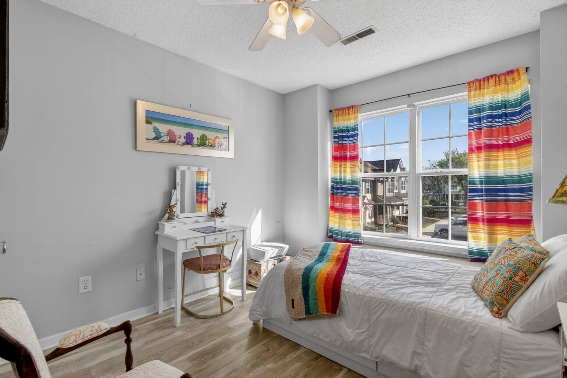131 Hornby Circle Photo 26