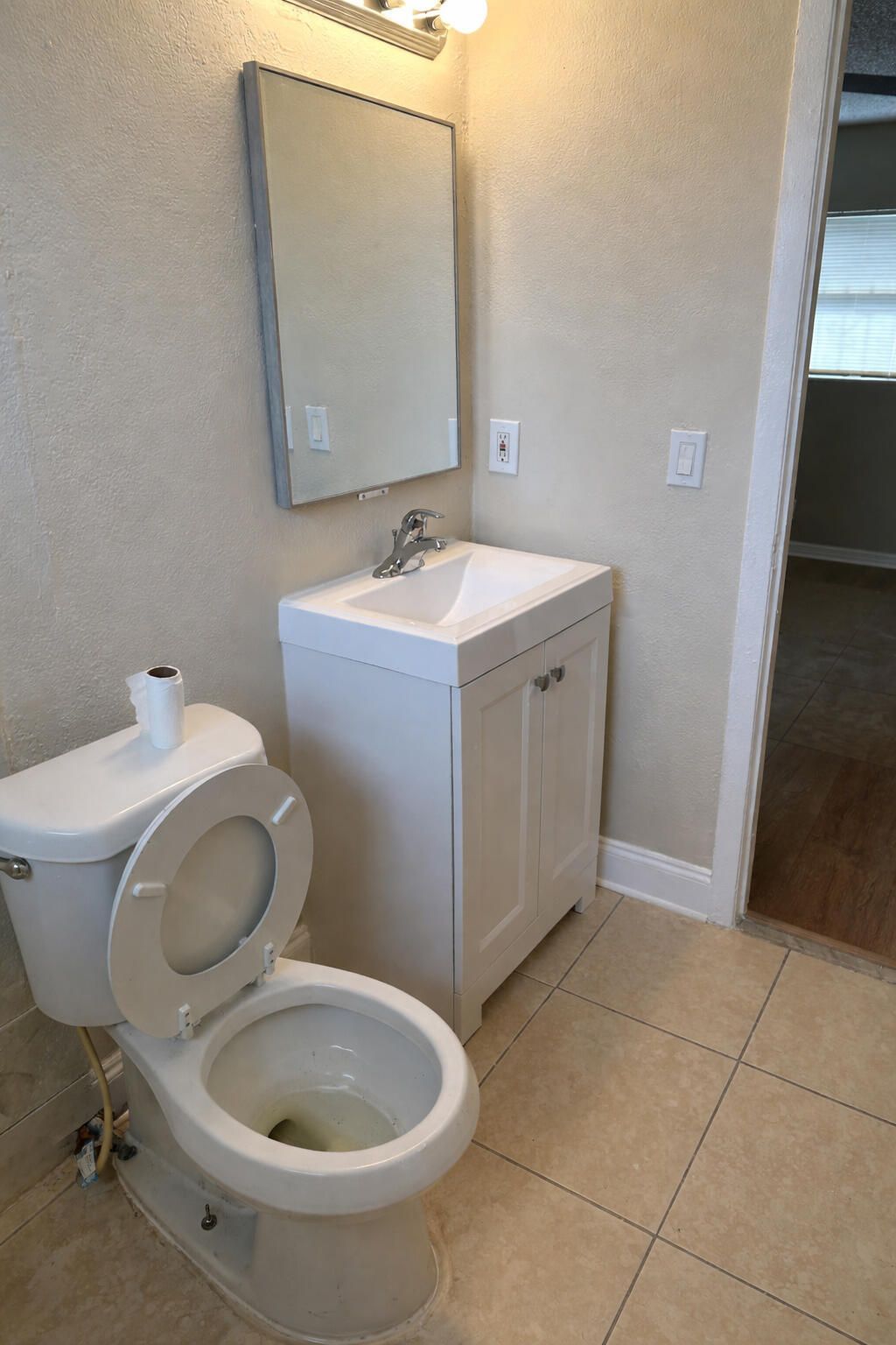 1275 NW 27th Avenue, Unit 1-2, Fort Lauderdale, FL 33311 Photo