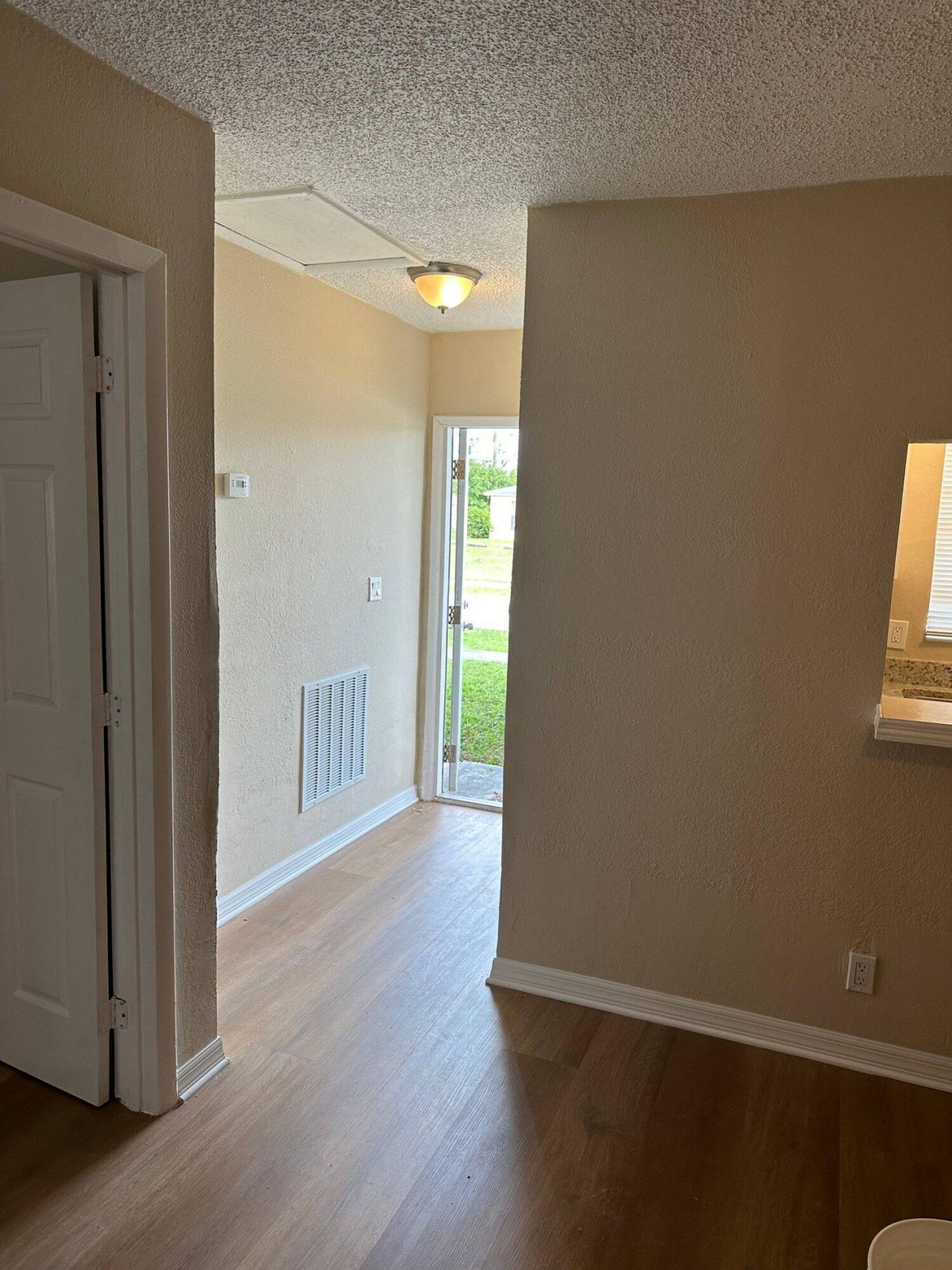 1275 NW 27th Avenue, Unit 1-2, Fort Lauderdale, FL 33311 Photo