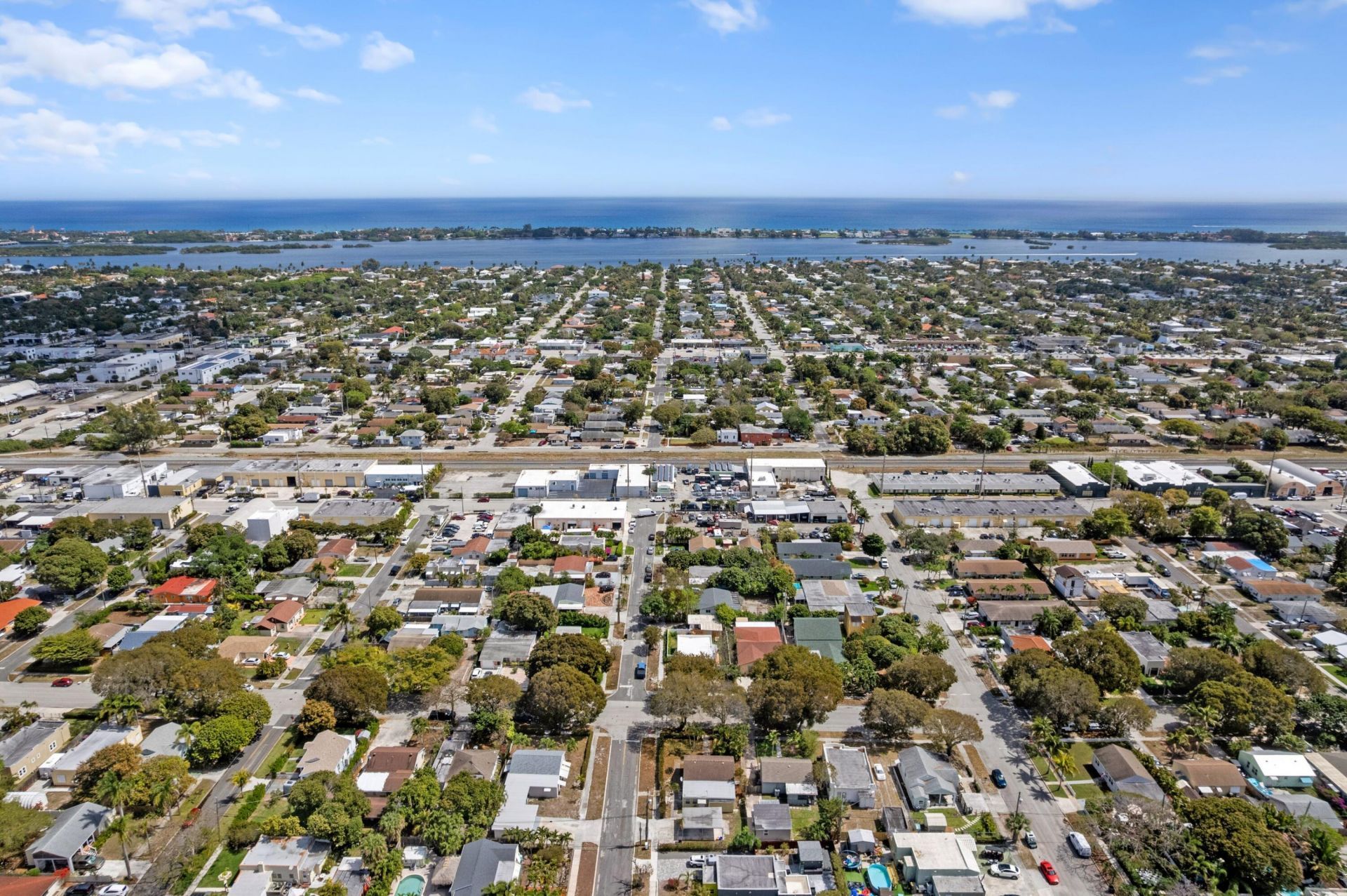 5901 Garden Avenue, West Palm Beach, FL 33405 Photo