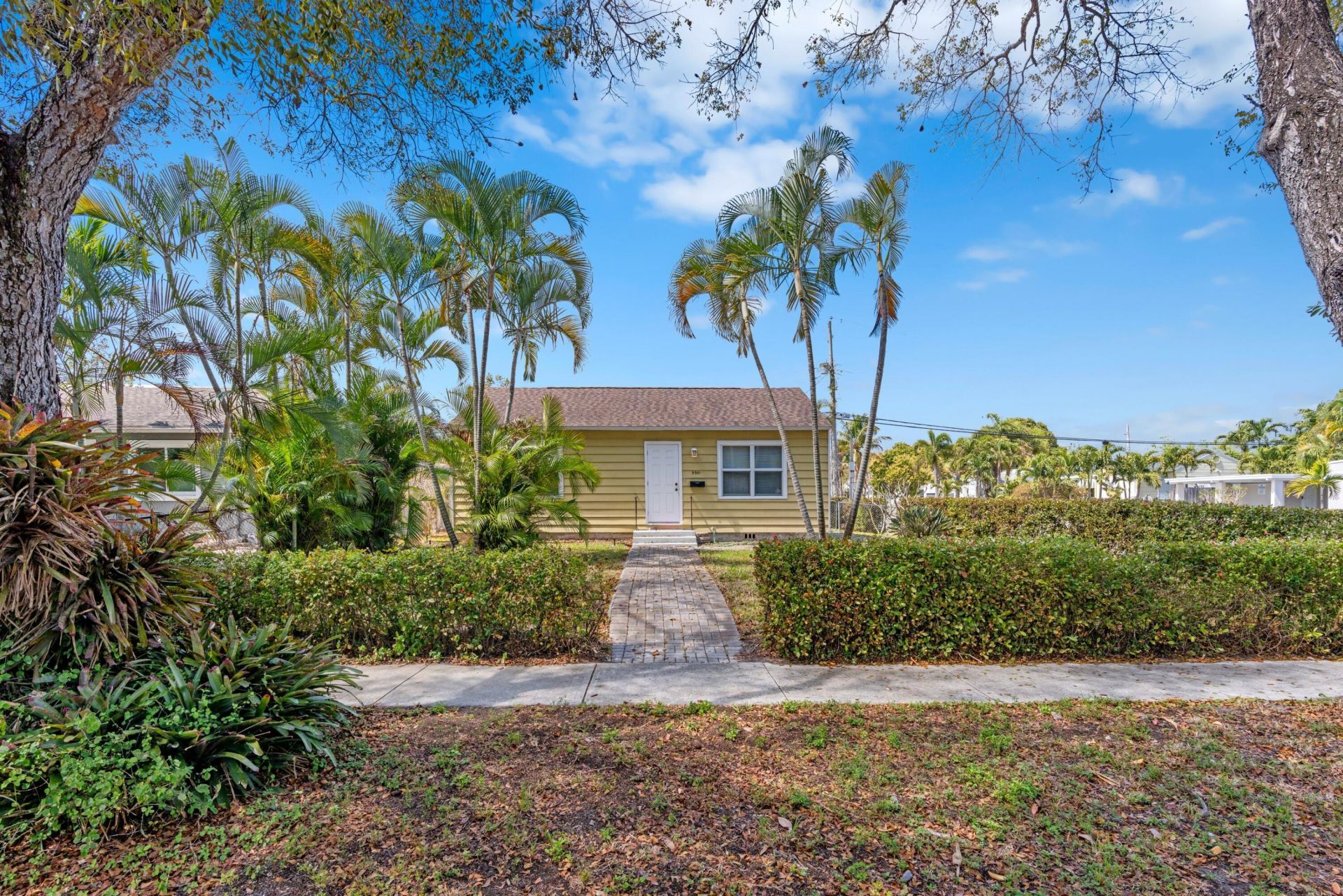 5901 Garden Avenue, West Palm Beach, FL 33405 Photo