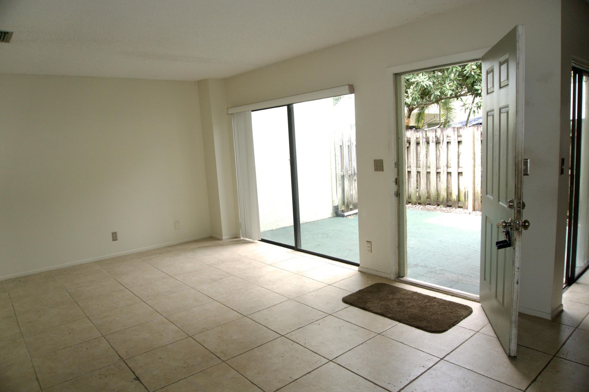 4320 Lilac Street, Unit 2c, Palm Beach Gardens, FL 33410 Photo