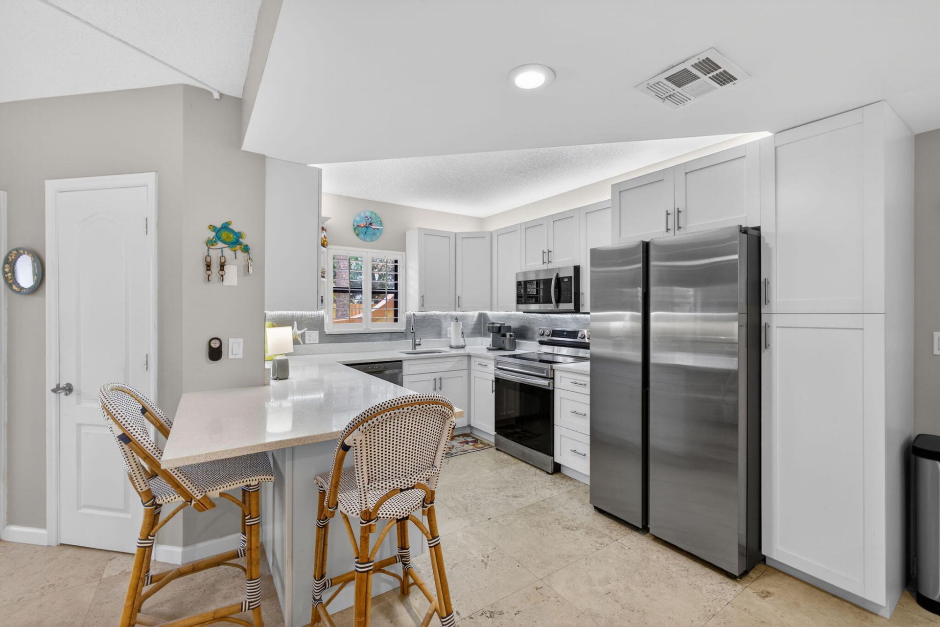 44 Uno Lago Drive, North Palm Beach, FL 33408 Photo