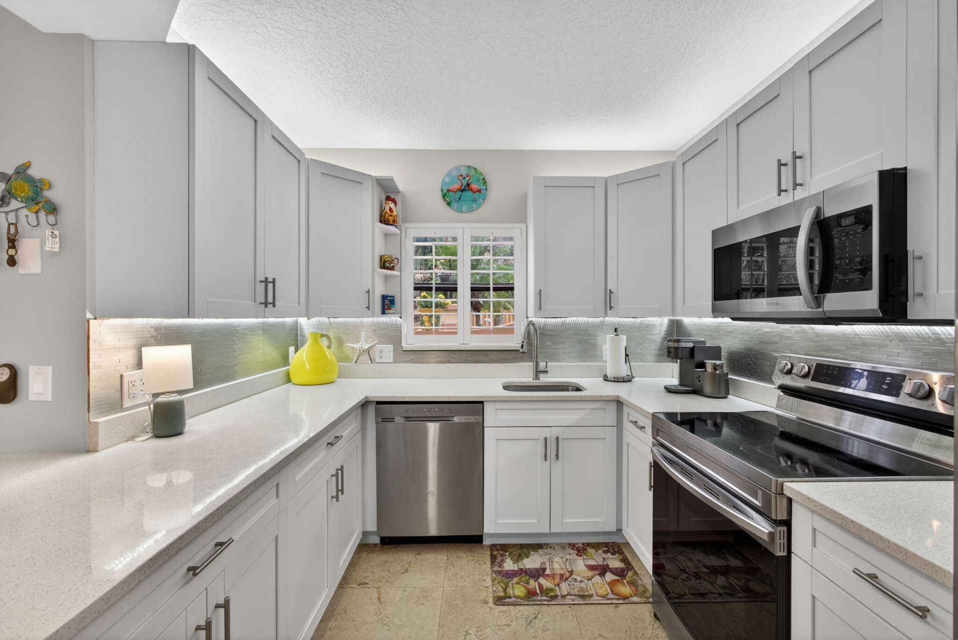 44 Uno Lago Drive, North Palm Beach, FL 33408 Photo