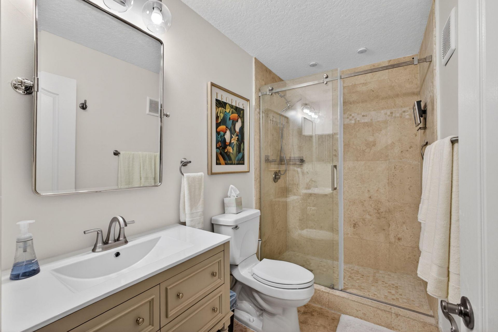 44 Uno Lago Drive, North Palm Beach, FL 33408 Photo