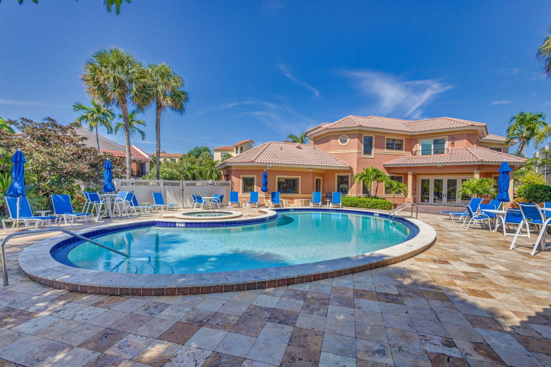 44 Uno Lago Drive, North Palm Beach, FL 33408 Photo