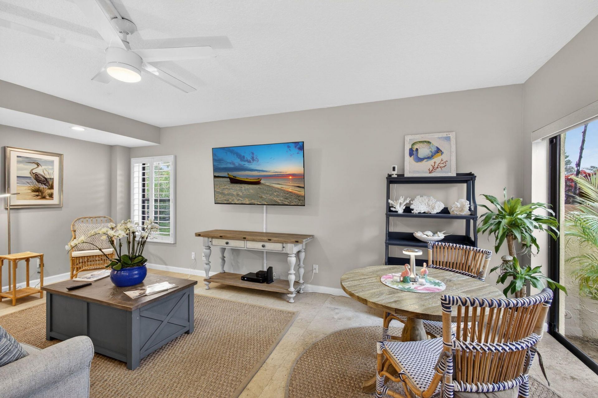 44 Uno Lago Drive, North Palm Beach, FL 33408 Photo