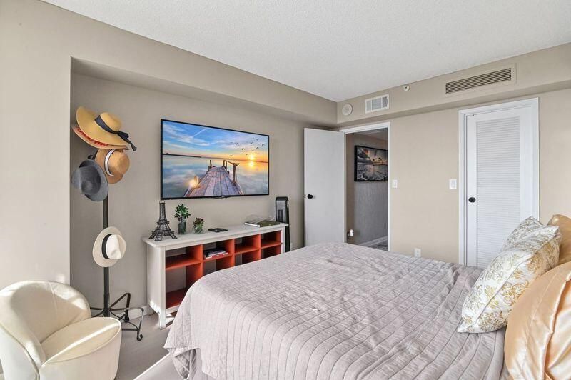 1900 Consulate Place, Unit 1205, West Palm Beach, FL 33401 Photo