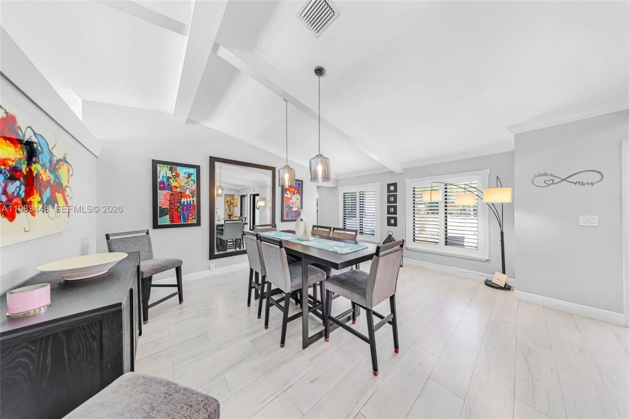 13951 SW 109th St , Miami, FL 33186 Photo