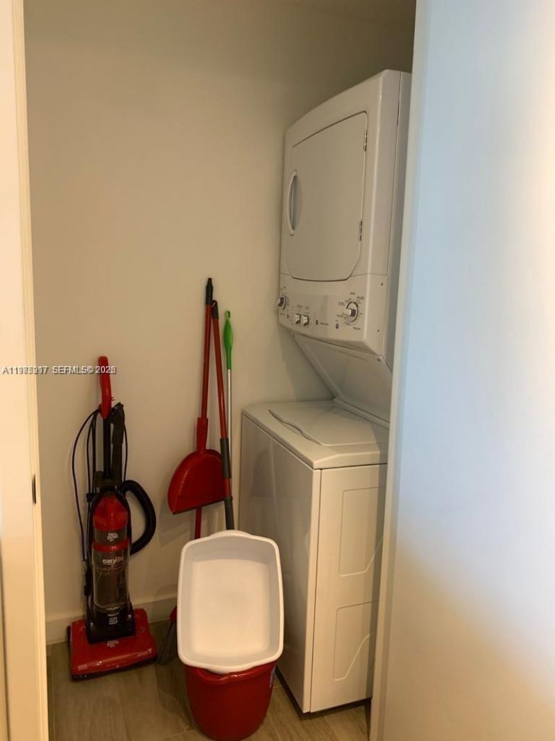 1100 S Miami Ave, Unit 3308, Miami, FL 33130 Photo